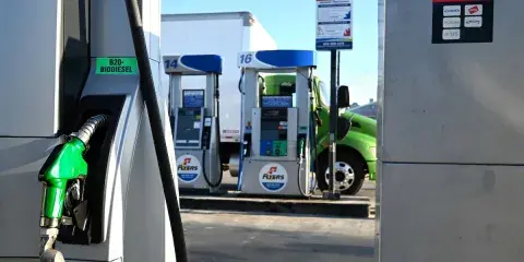 Commercial fleet fueling in Acme, WA - 2035 Valley Highway | Acme